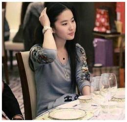 娱乐吃瓜君刘亦菲是谁啊,娱乐吃瓜界的璀璨明星